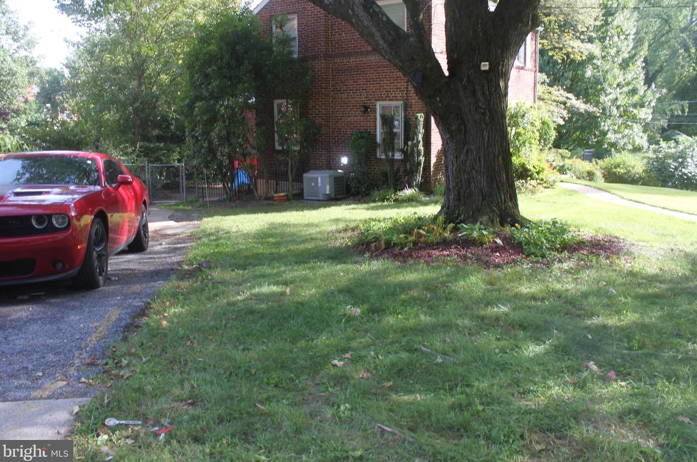 10109 Tenbrook Dr, Silver Spring MD 20901-1882 exterior