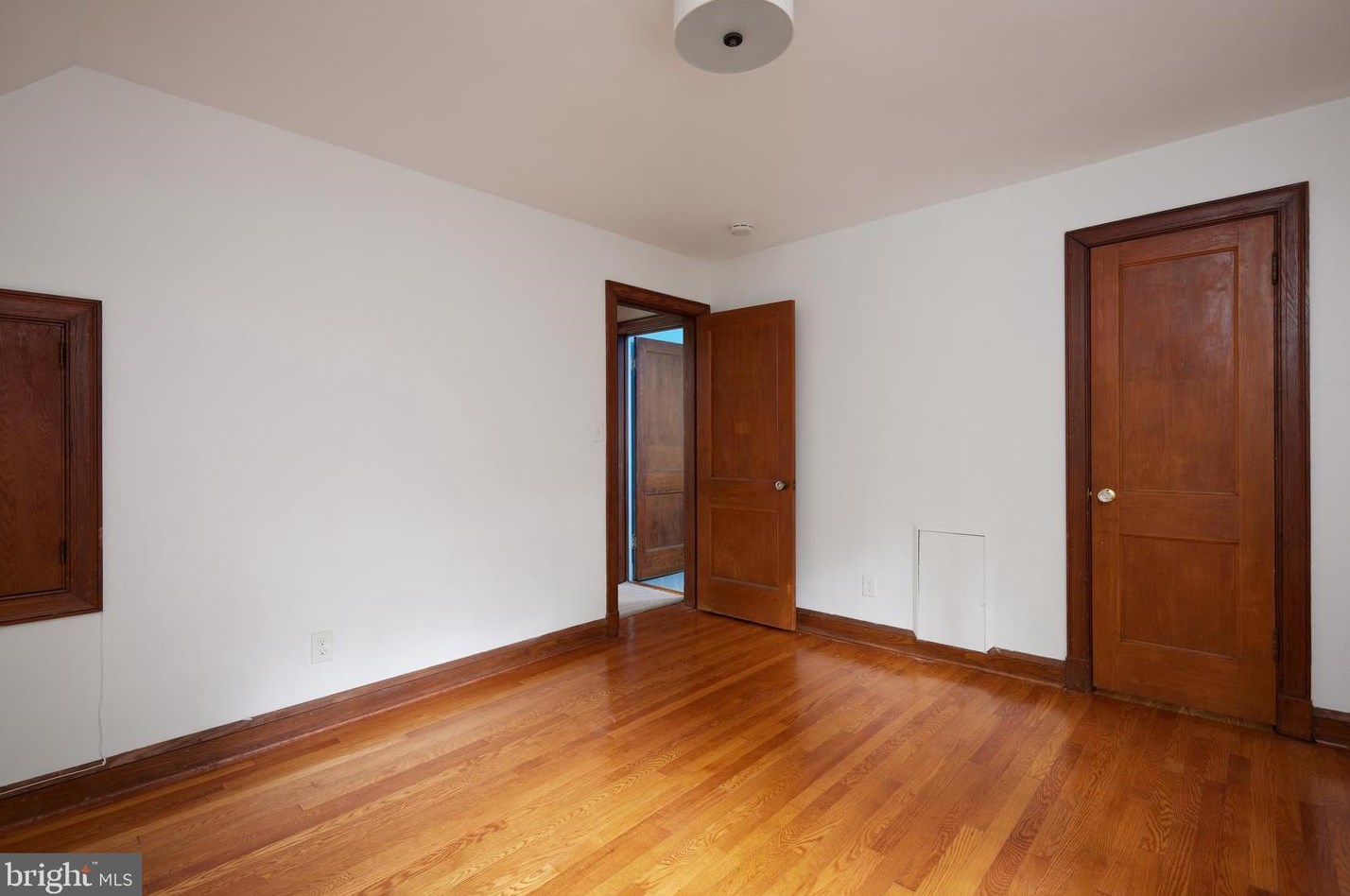 9222 Manchester Rd, Silver Spring MD 20901-3341 exterior