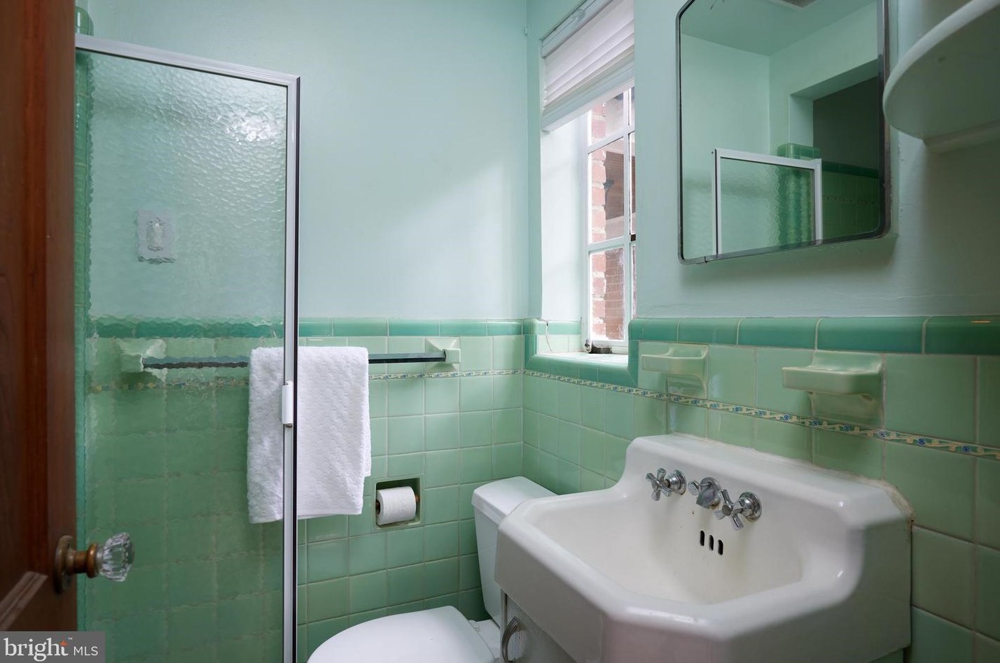 9222 Manchester Rd, Silver Spring MD 20901-3341 exterior