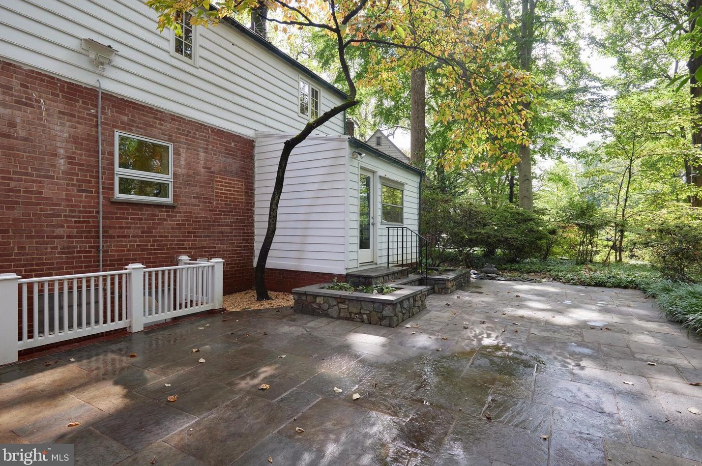 9222 Manchester Rd, Silver Spring MD 20901-3341 exterior