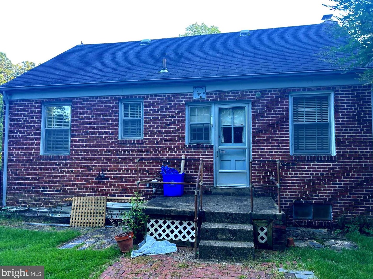 237 Dl Dr, Silver Spring MD 20910-1608 exterior