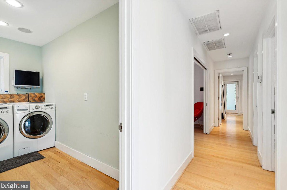 9803 Mcmillan Ave, Silver Spring MD exterior