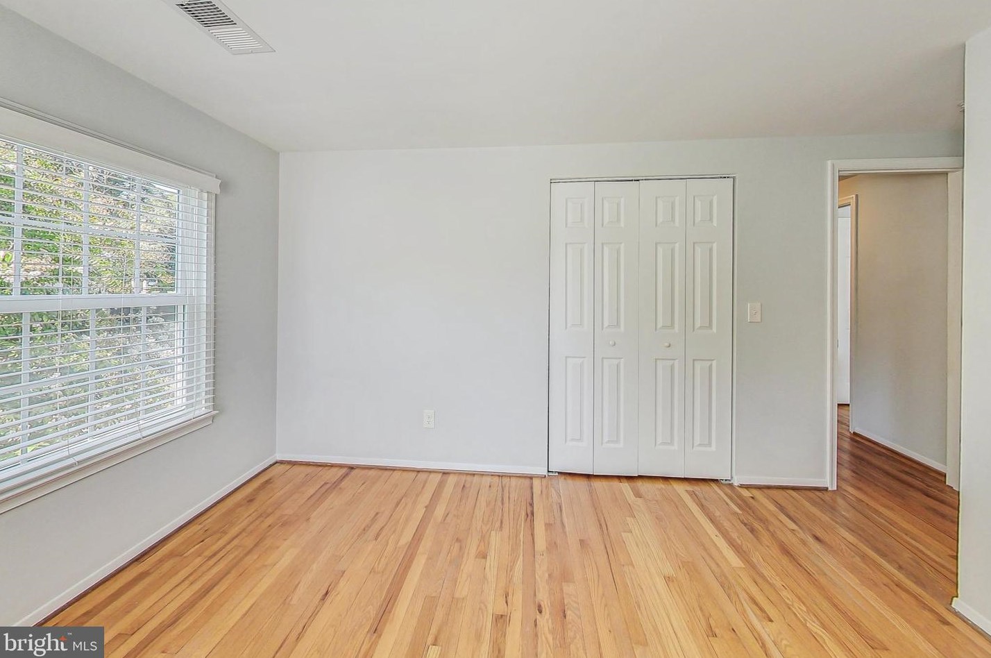 11017 Gainsborough Rd, Rockville MD 20854-3356 exterior