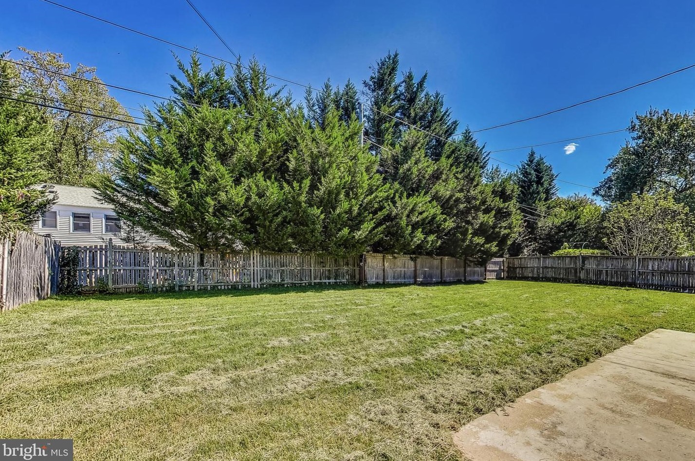 11017 Gainsborough Rd, Rockville MD 20854-3356 exterior