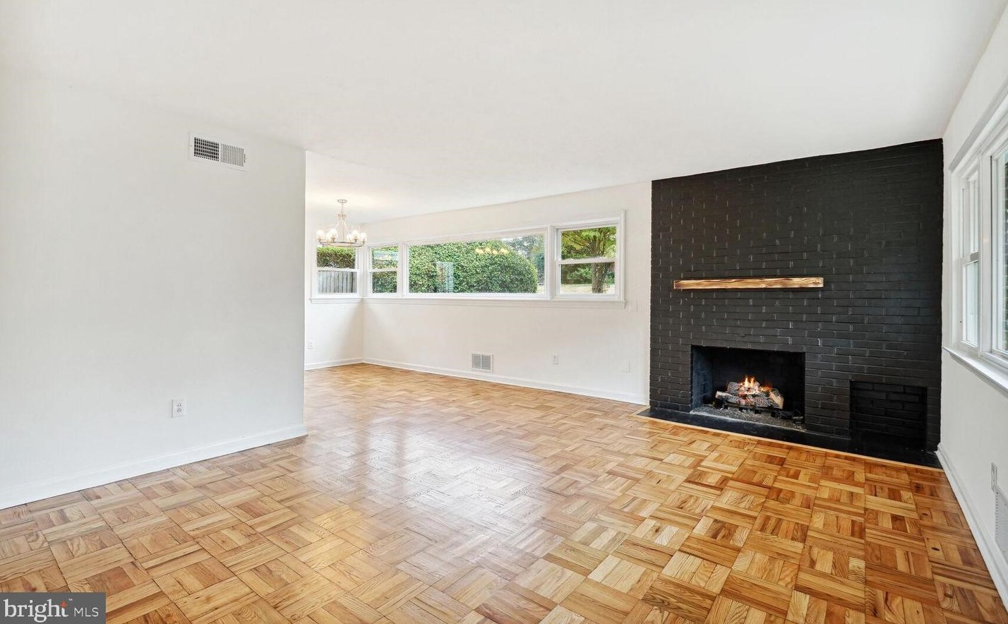 10148 Dallas Ave, Silver Spring MD 20901-3216 exterior