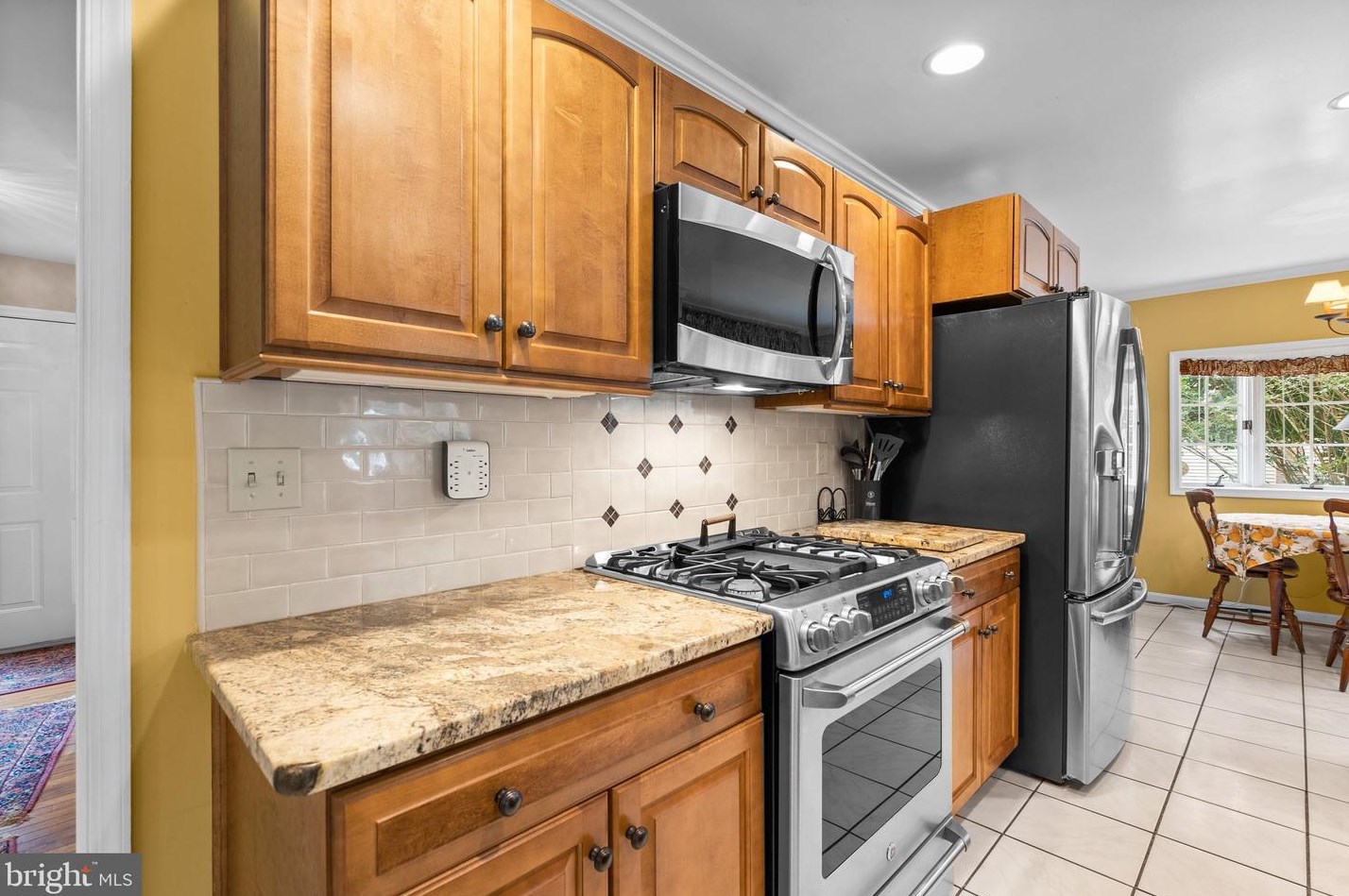 4822 Cherry Valley Dr, Rockville MD 20853-1112 exterior