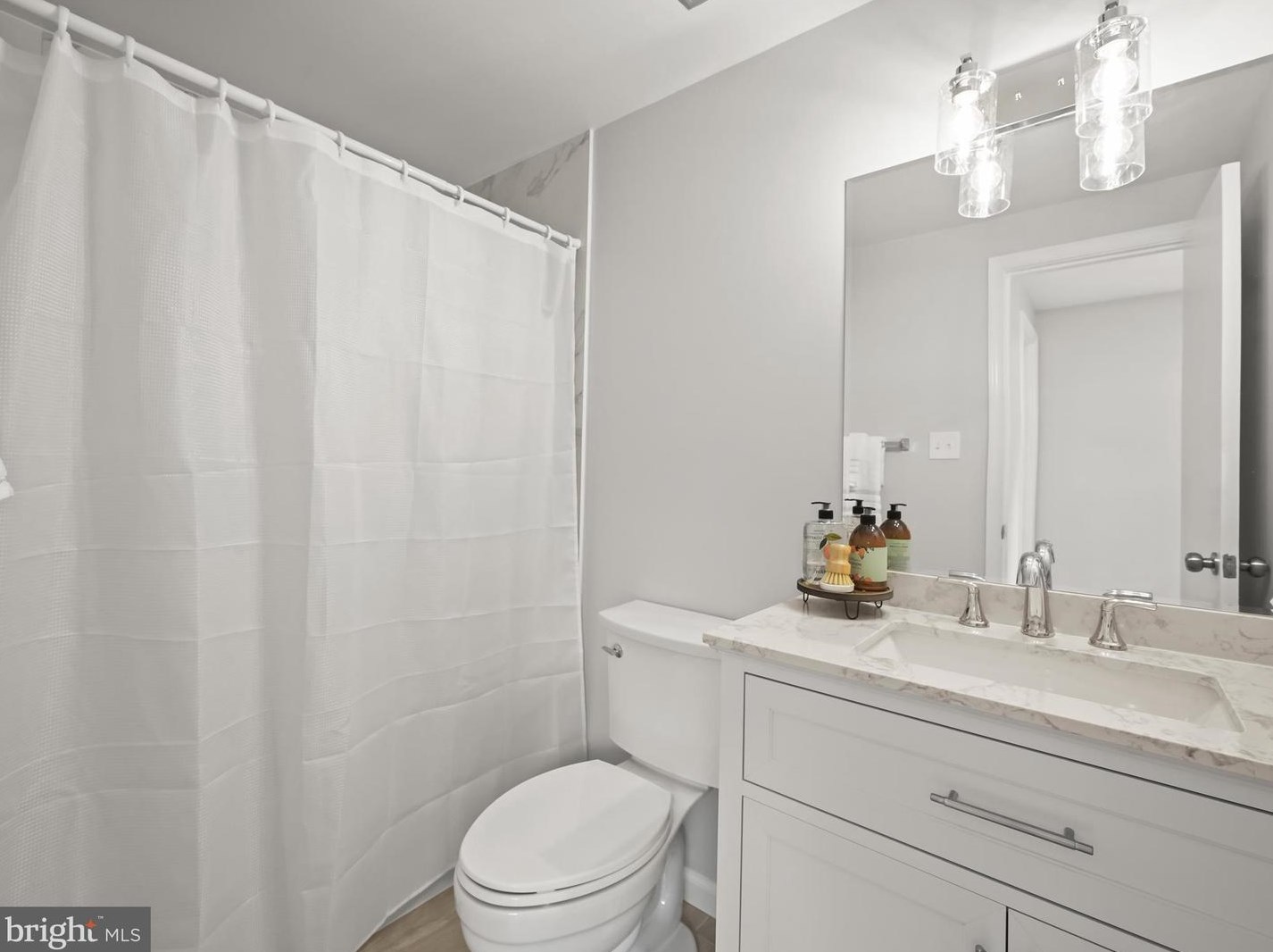 15353 Baileys Ln, Silver Spring MD exterior