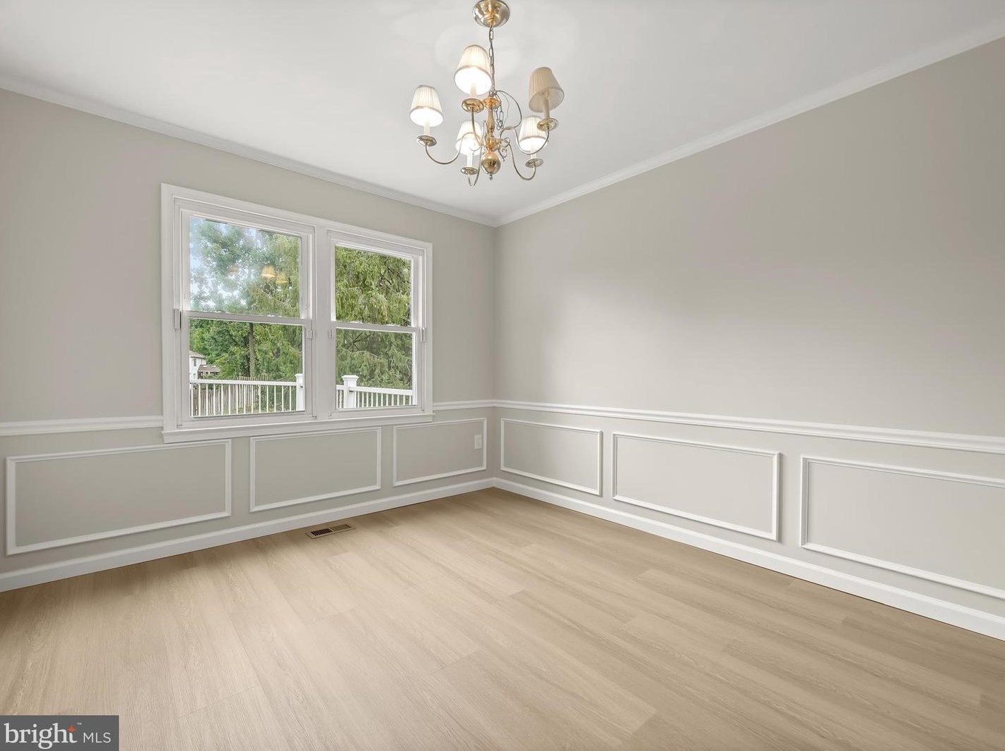 15353 Baileys Ln, Silver Spring MD exterior