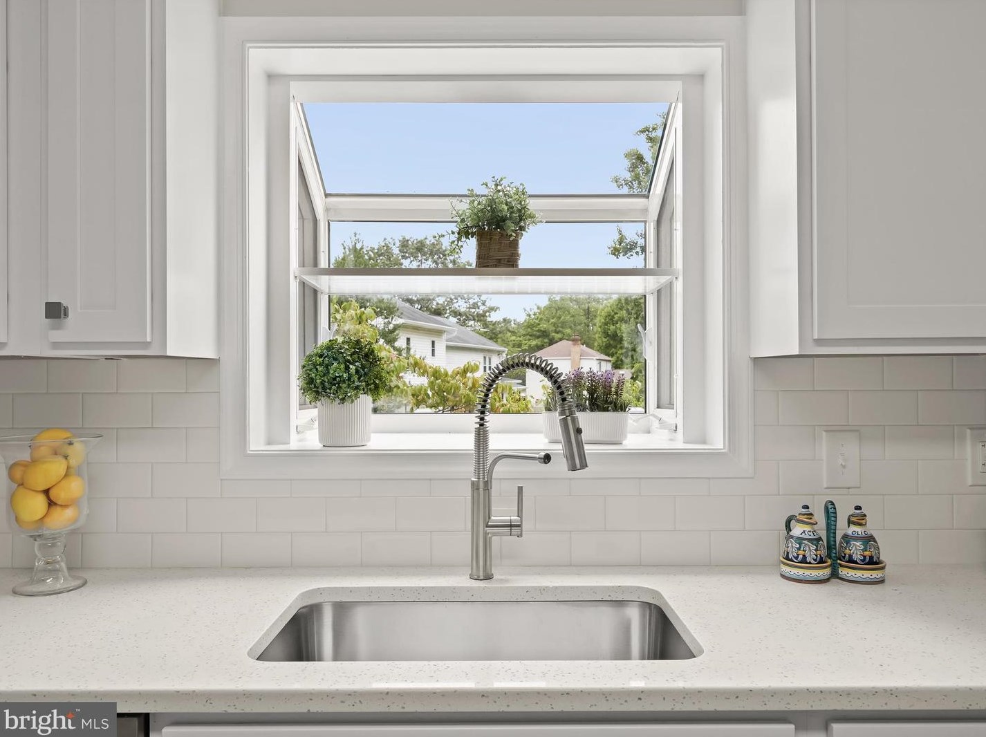 15353 Baileys Ln, Silver Spring MD exterior