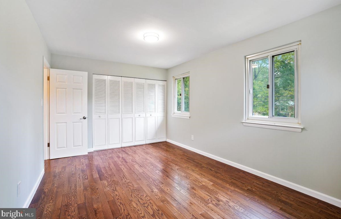 807 Lowander Ln, Silver Spring MD 20901-2834 exterior