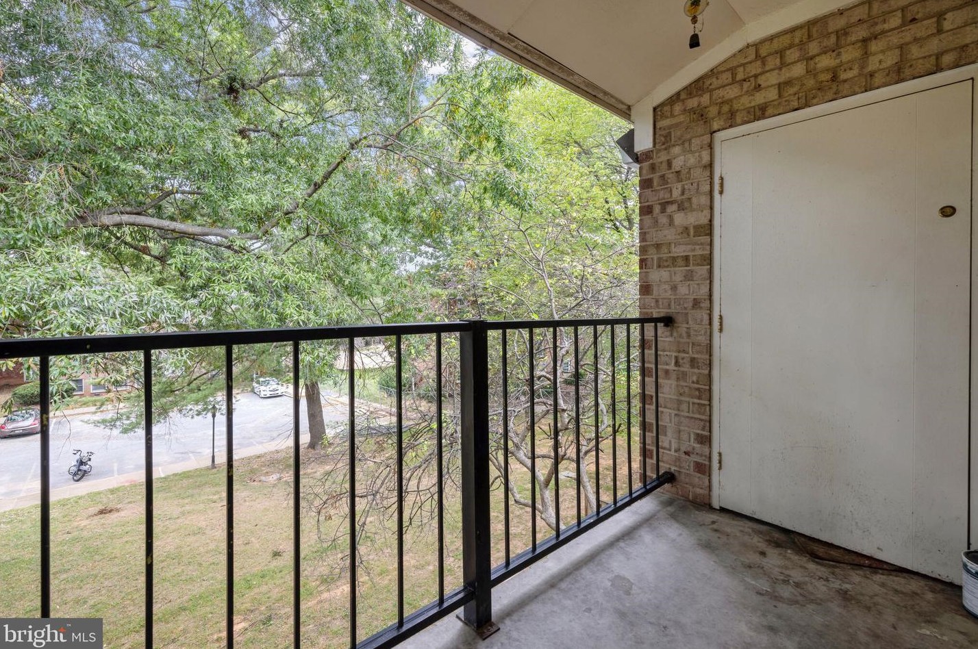 820 Quince Orchard Blvd, Gaithersburg MD 20878-1741 exterior