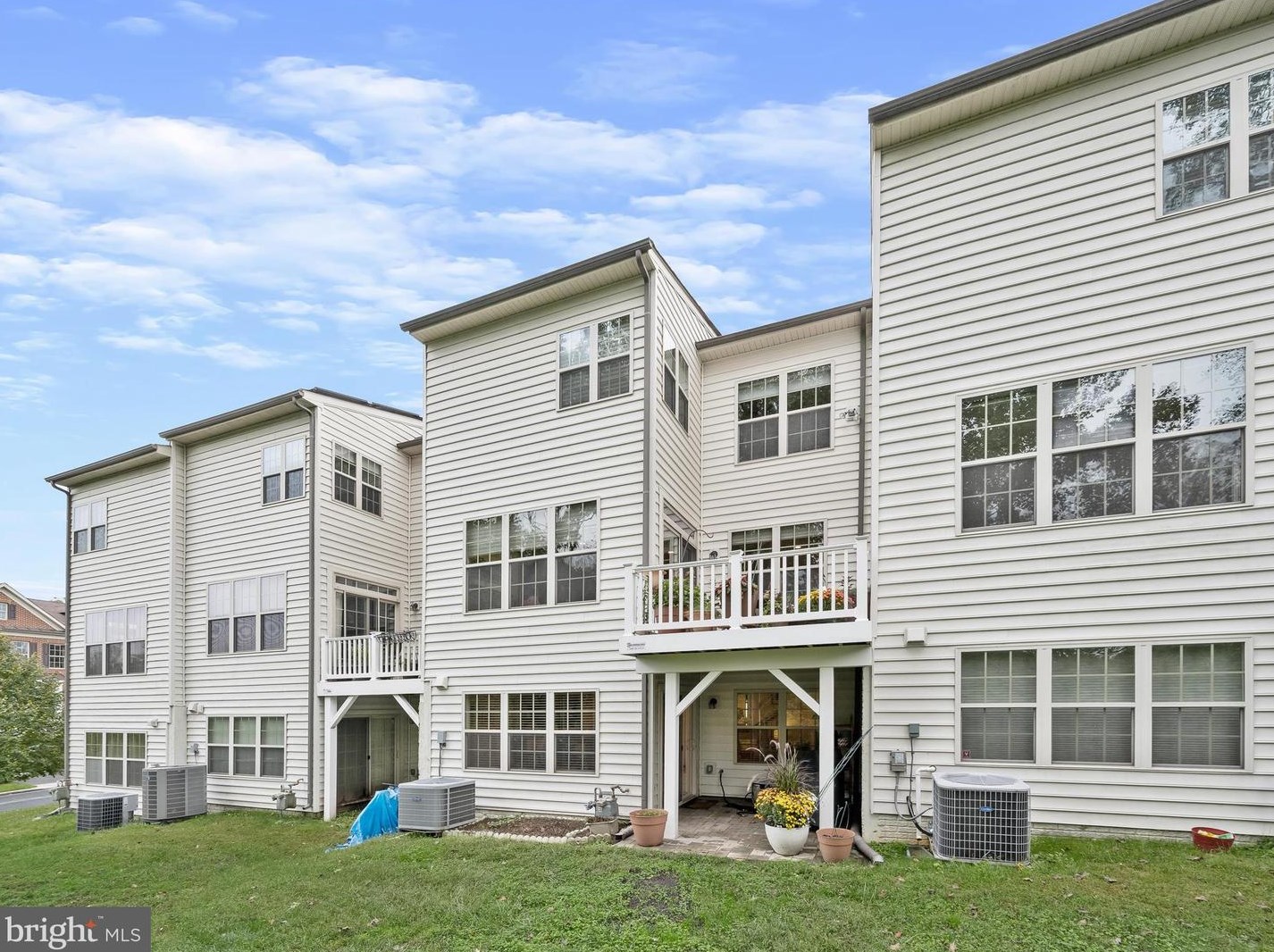 1504 Rabbit Holw Pl, Silver Spring MD 20906-6708 exterior