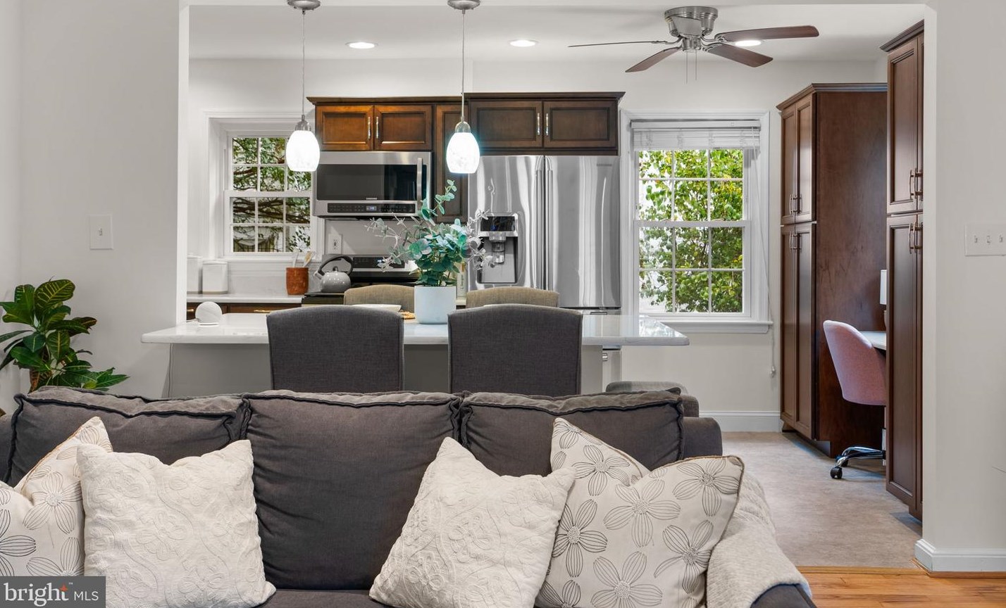 9906 Woodburn Rd, Silver Spring MD 20901-2729 exterior