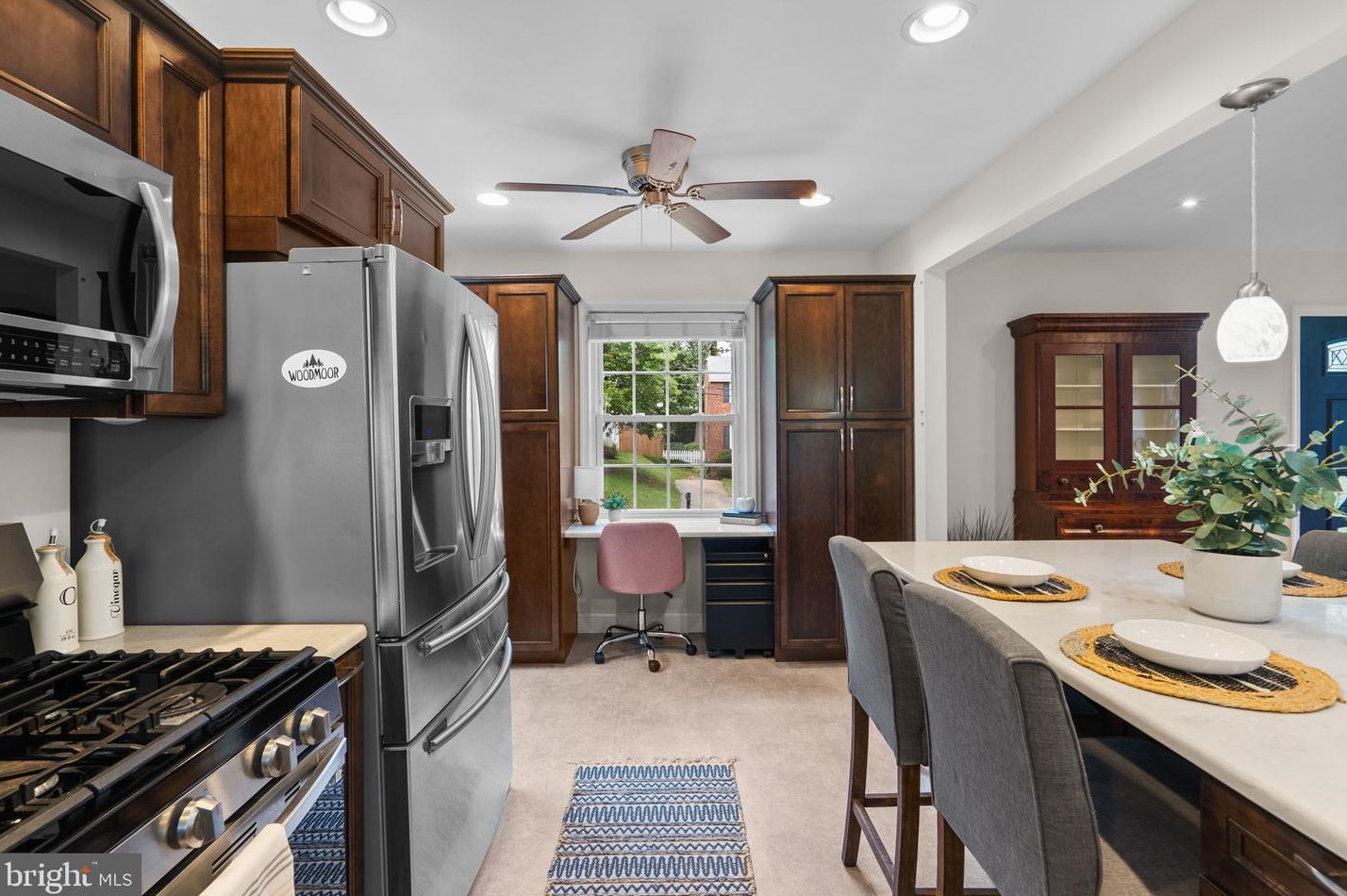 9906 Woodburn Rd, Silver Spring MD 20901-2729 exterior