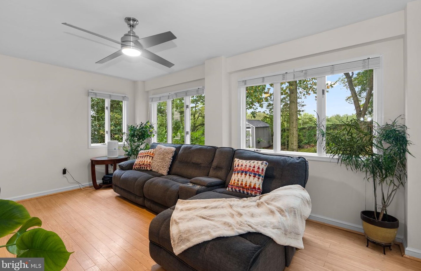 9906 Woodburn Rd, Silver Spring MD 20901-2729 exterior