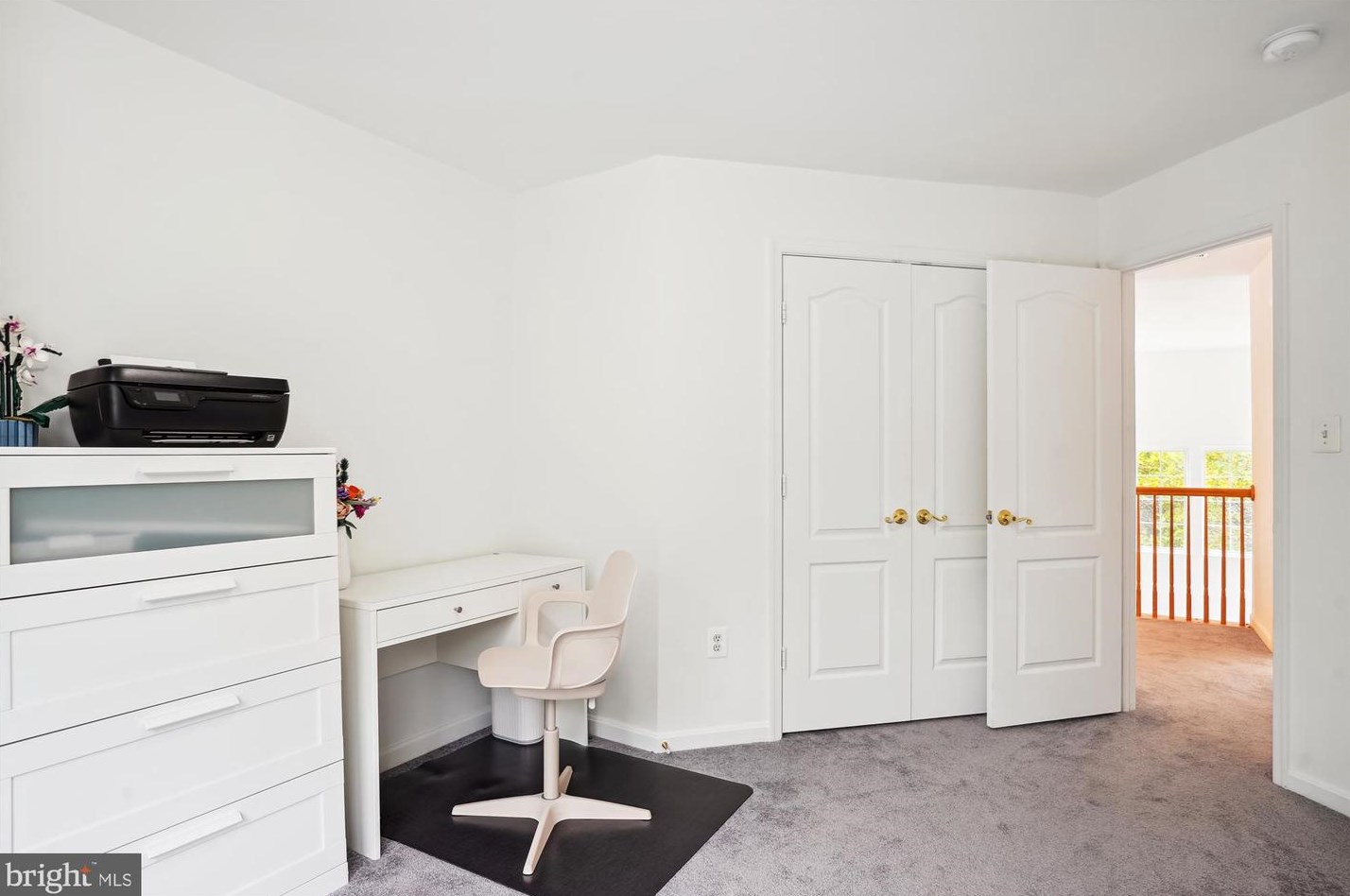 6 Sykes St, Gaithersburg MD  20877-3536 exterior