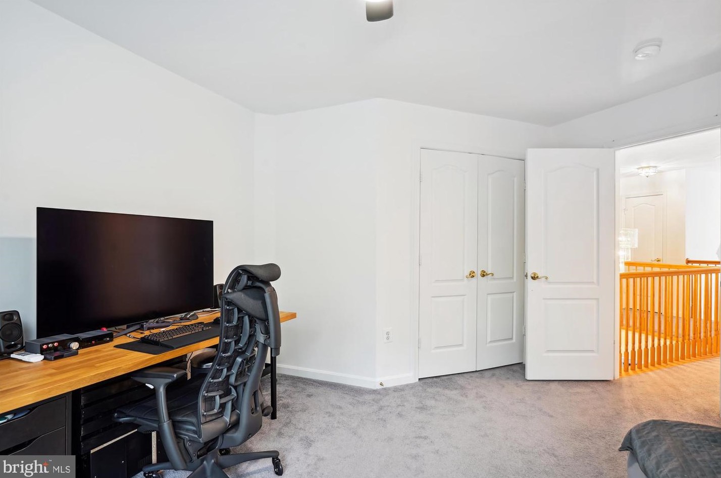 6 Sykes St, Gaithersburg MD  20877-3536 exterior