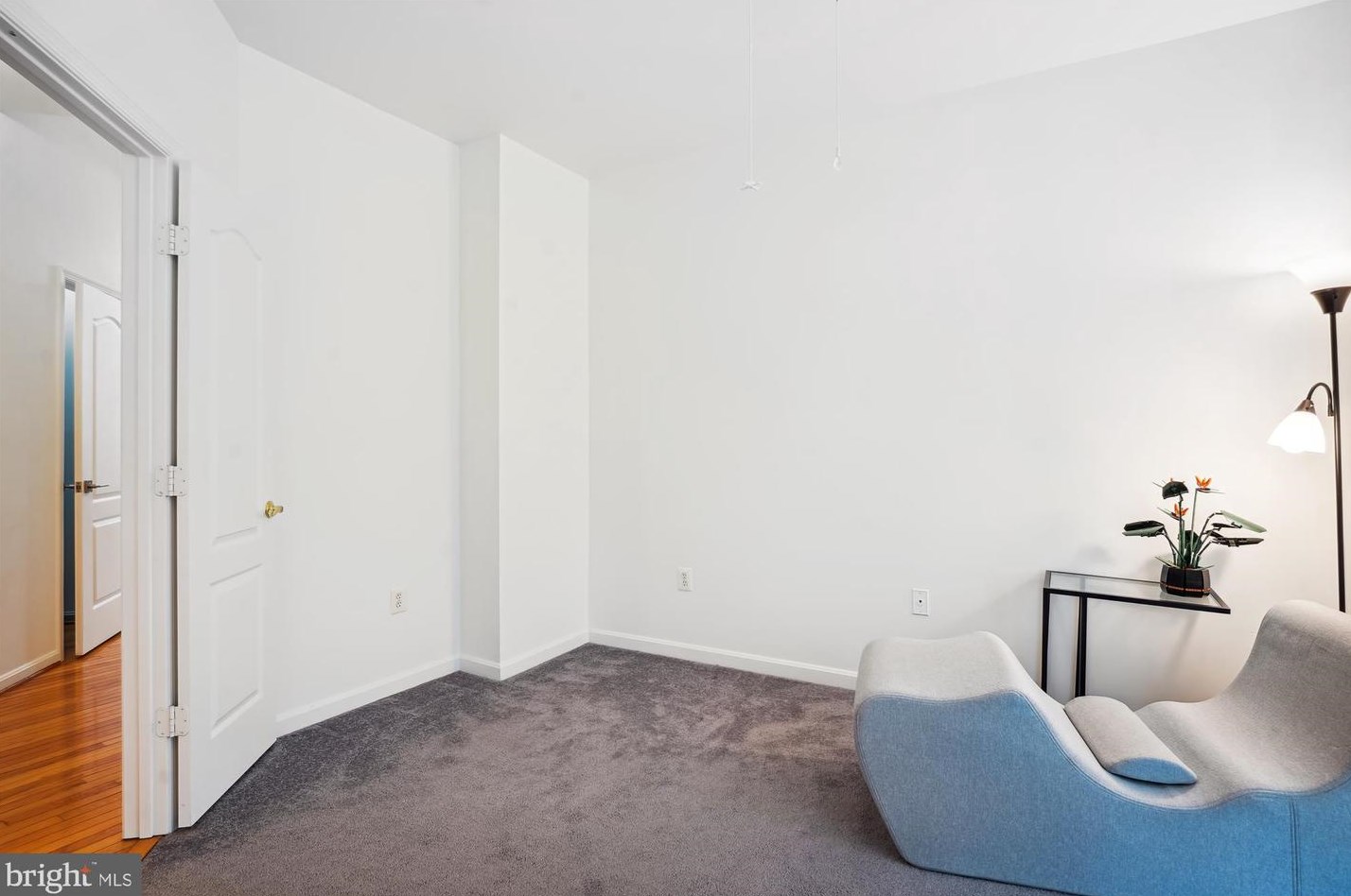 6 Sykes St, Gaithersburg MD  20877-3536 exterior