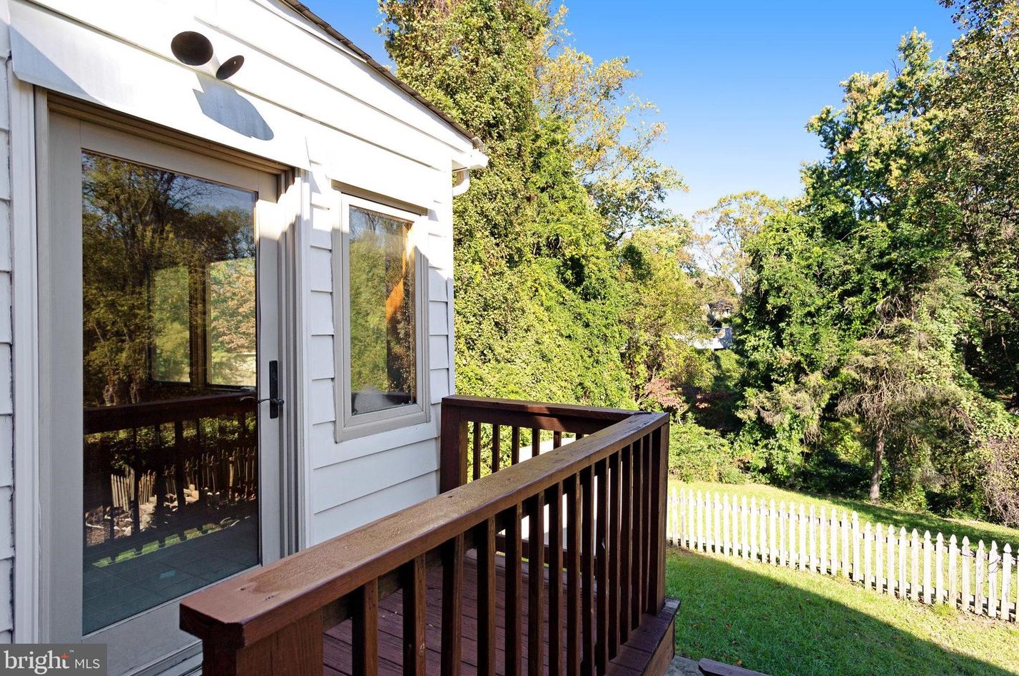 1016 Tanley Rd, Silver Spring MD 20904-2152 exterior