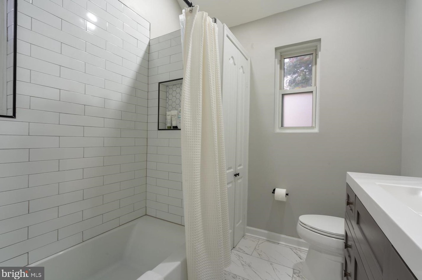 1208 Jackson Ave, Silver Spring MD 20912-7531 exterior