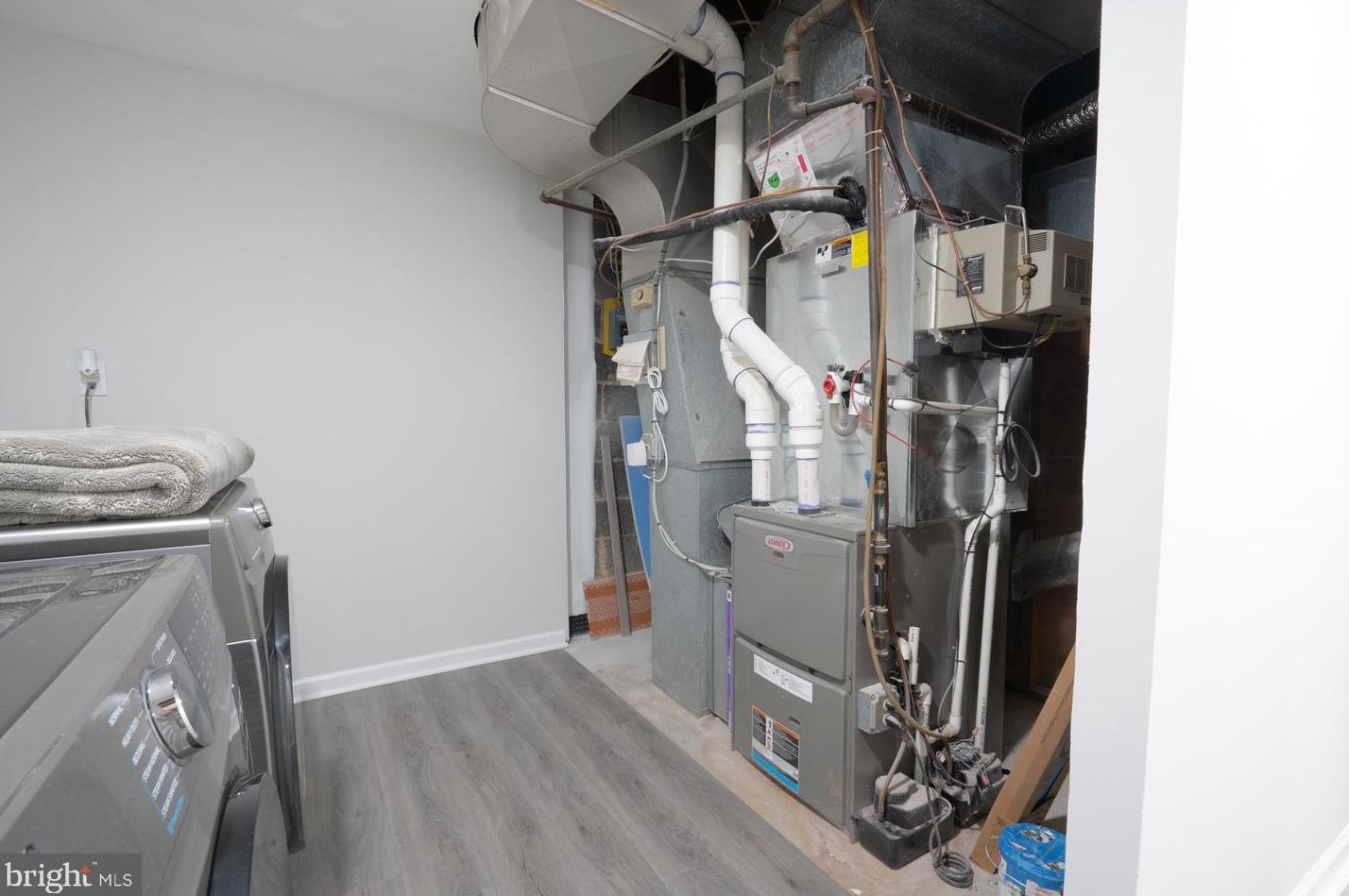 1208 Jackson Ave, Silver Spring MD 20912-7531 exterior