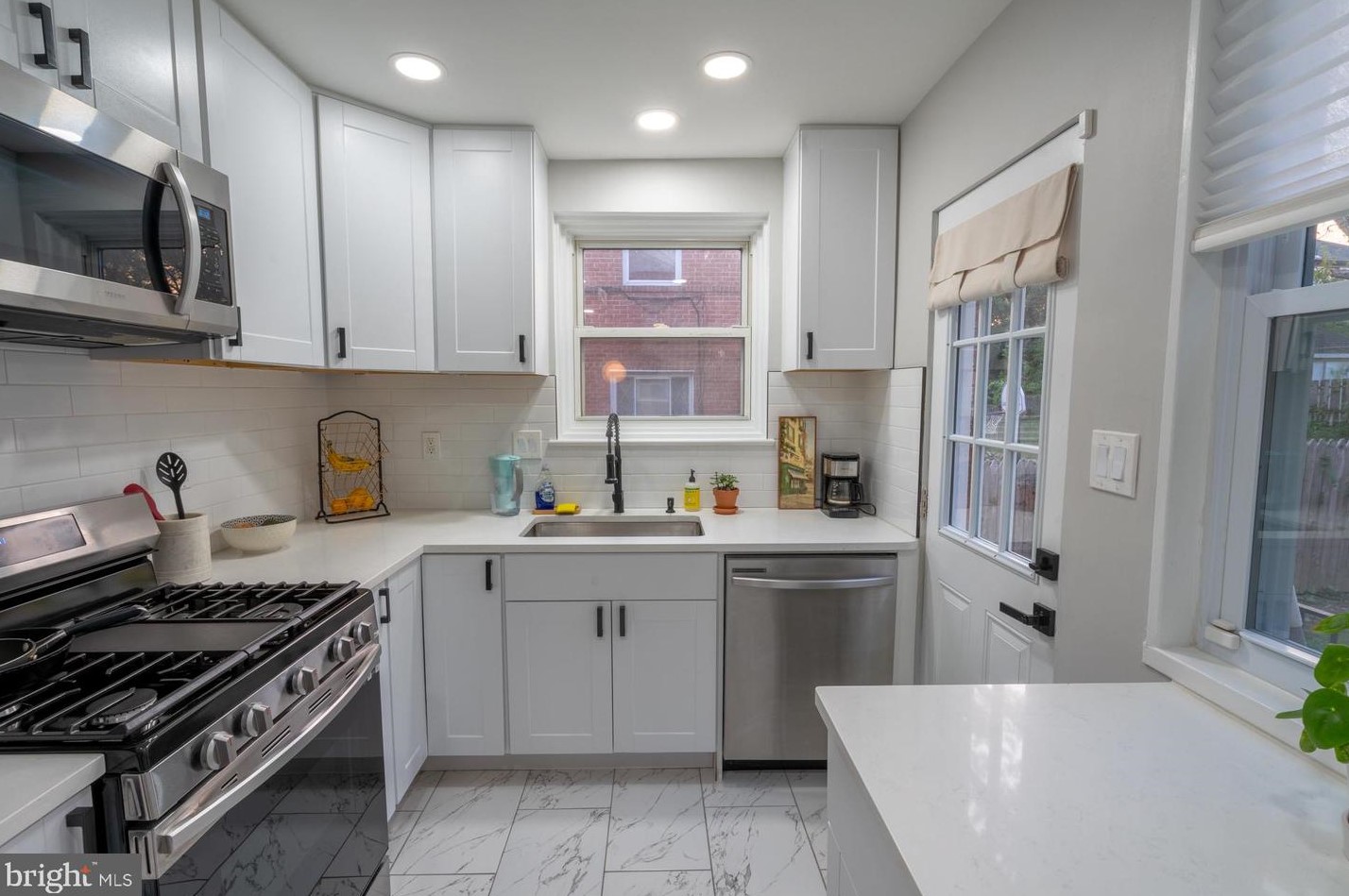 1208 Jackson Ave, Silver Spring MD 20912-7531 exterior