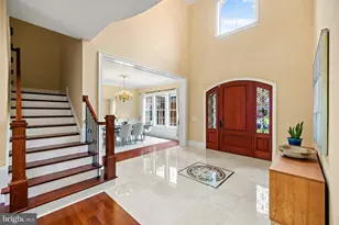 7708 Beech Tree Rd, Bethesda, MD 20817 - Photo 3