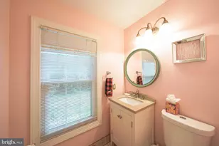 19900 Ivoryton Pl, Montgomery Village, MD 20886 - Photo 7