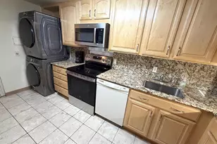 4601 N Park Ave, Chevy Chase, MD 20815 - Photo 23