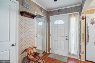 18605 Glen Willow Way, Germantown, MD 20874 - Photo 7