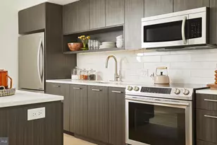 4710 Elm St, Bethesda, MD 20814 - Photo 3