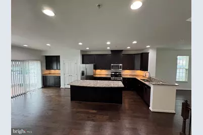 19501 Vaughn Landing Drive, Germantown, MD 20874 - Photo 3