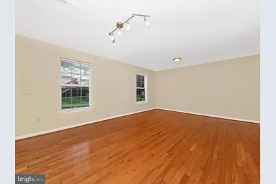 18312 Bailiwick Place, Germantown, MD 20874 - Photo 9