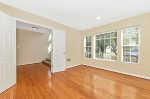 18312 Bailiwick Pl, Germantown, MD 20874 - Photo 5