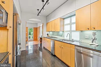 3700 Underwood Street, Chevy Chase, MD 20815 - Photo 23