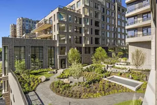 10511 Strathmore Hall St, North Bethesda, MD 20852 - Photo 7