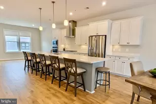 16336 Connors Wy, Rockville, MD 20855 - Photo 5