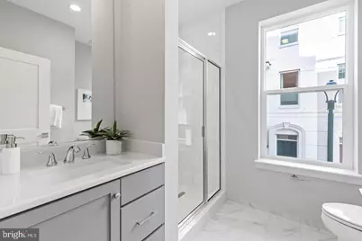 10302 Grosvenor Place, Rockville, MD 20852 - Photo 25