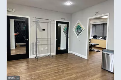 5906 Hubbard Drive #4-A, Rockville, MD 20852 - Photo 9