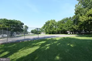 111 Spring St, Gaithersburg, MD 20877 - Photo 95