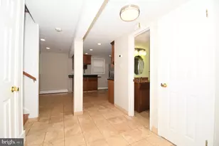 111 Spring St, Gaithersburg, MD 20877 - Photo 41