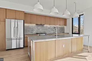 10511 Strathmore Hall St, North Bethesda, MD 20852 - Photo 7