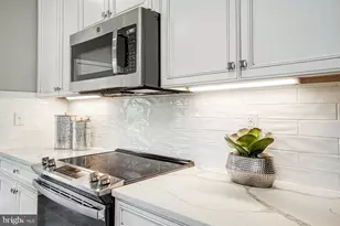 19710 Canopy Loop, Montgomery Village, MD 20886 - Photo 7