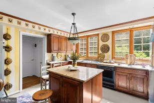 13321 Travilah Rd, Potomac, MD 20854 - Photo 15