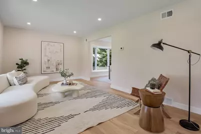 8328 Tuckerman Lane, Potomac, MD 20854 - Photo 11