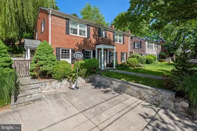 9202 Bulls Run Parkway, Bethesda, MD 20817 - Photo 3