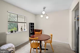 12 Monroe St, Rockville, MD 20850 - Photo 11