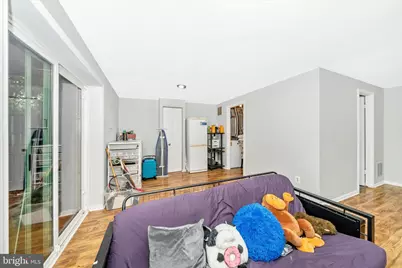 1095 Travis Lane, Gaithersburg, MD 20879 - Photo 33