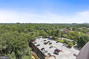 10101 Grosvenor Pl, Rockville, MD 20852 - Photo 21