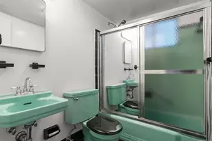 1718 Evelyn Dr, Rockville, MD 20852 - Photo 9